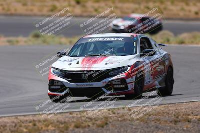 media/May-31-2025-CalClub SCCA (Sat) [[2c1a04e1ee]]/Qualifying/Group 2/Turn 4/